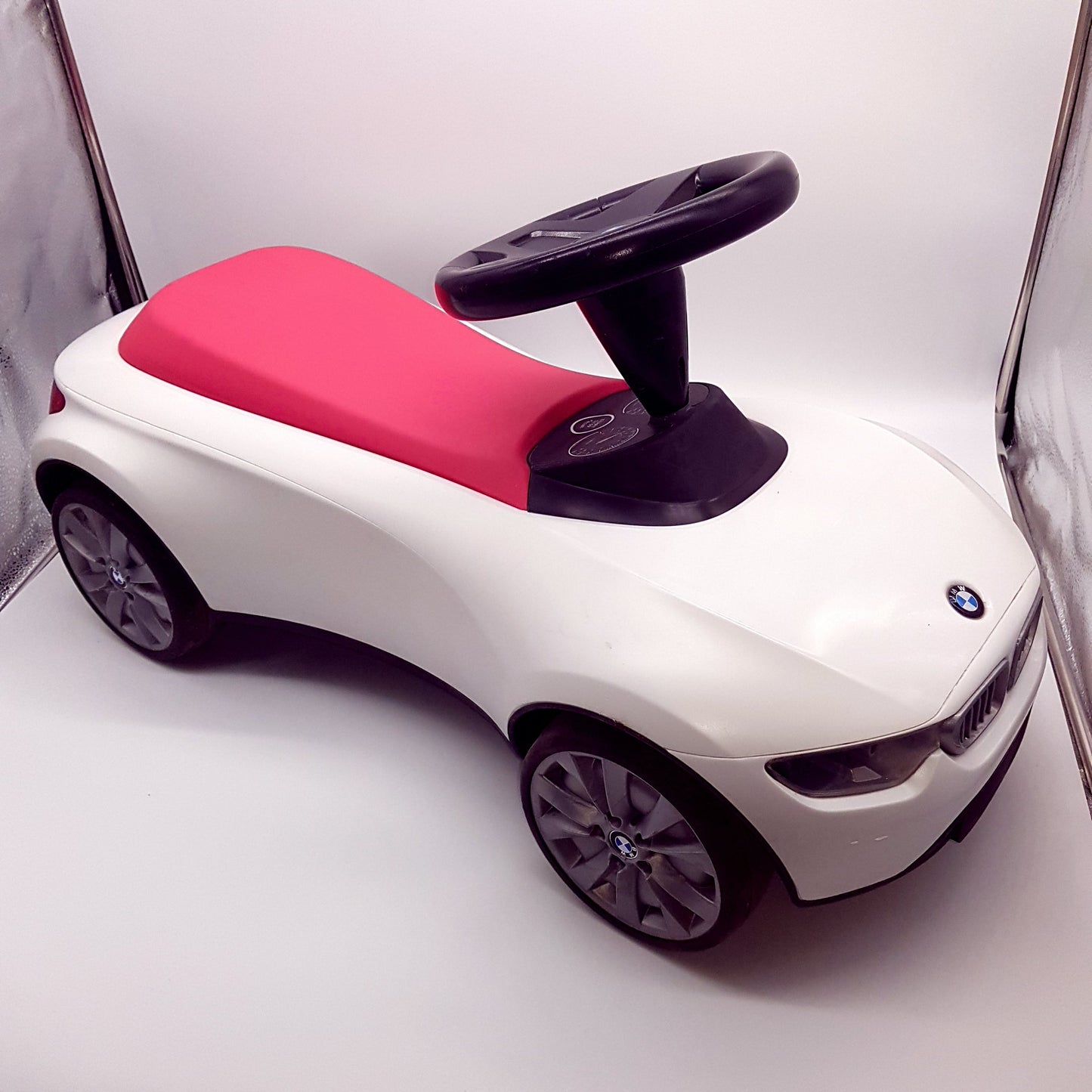 Original BMW Baby Racer III Motorsport weiß & pink / himbeerrot für Kinder - gebraucht
