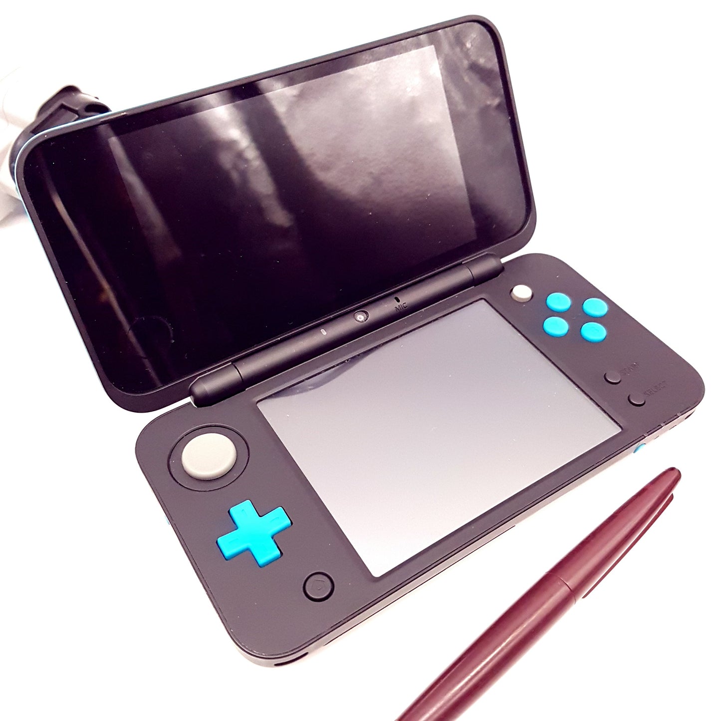 New Nintendo 2DS XL Konsole schwarz türkis - gebraucht - gut bis sehr gut + 5 Spiele